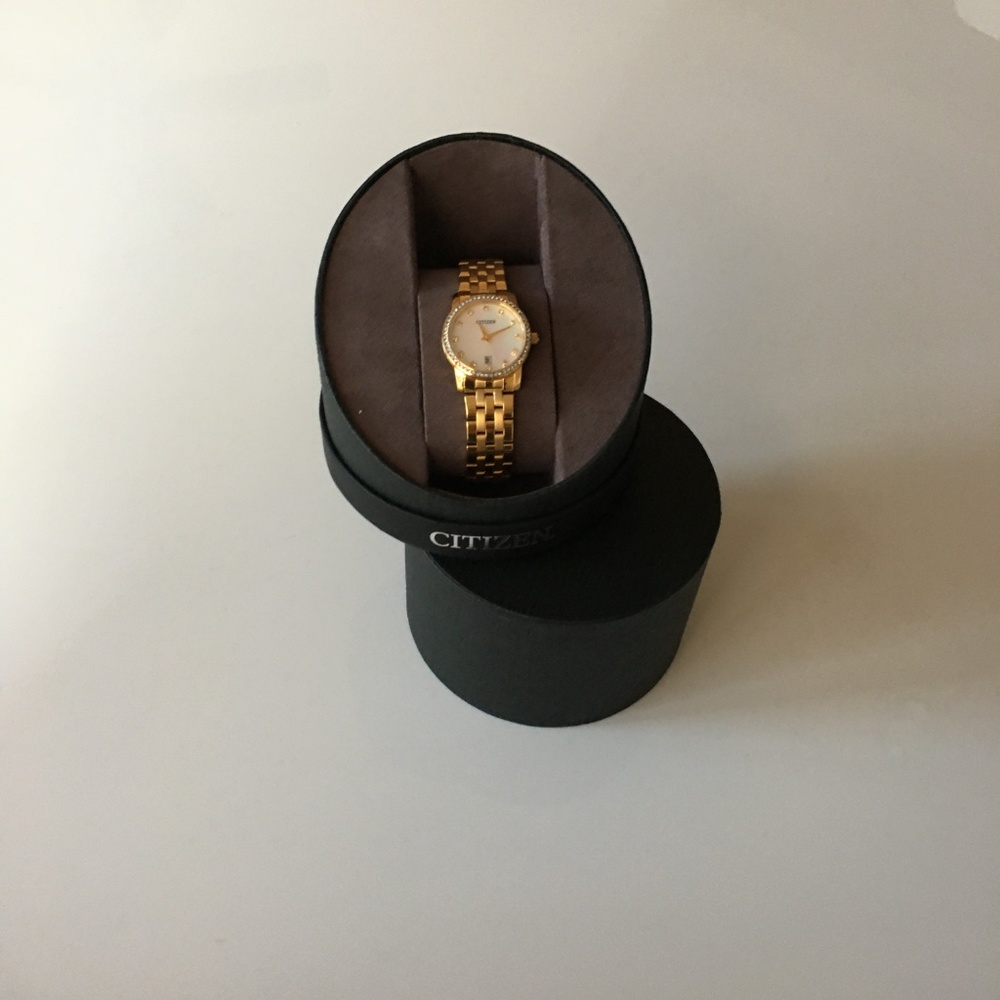 Citizen Watch - Picture 7 of 8